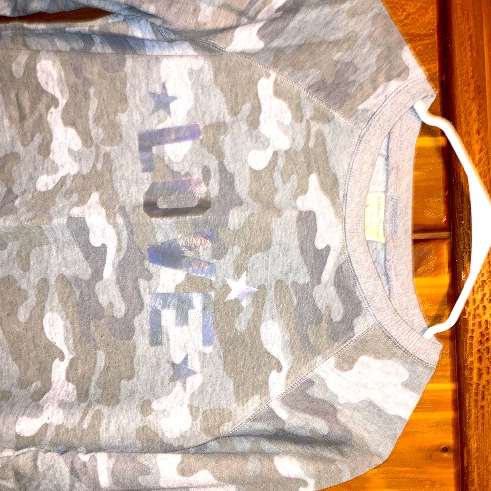 Bobbie Brooks camo sweater